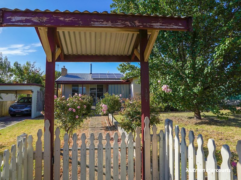 Photo - 187 Henty Street, Casterton VIC 3311 - Image 10