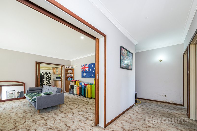 Photo - 187 Karoborup Road, Carabooda WA 6033 - Image 27