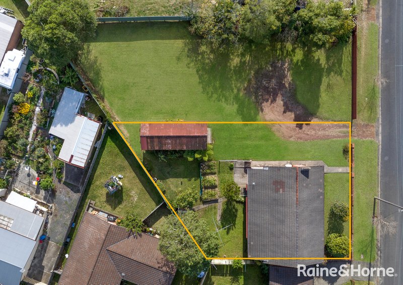 Photo - 187 Kinghorne Street, Nowra NSW 2541 - Image 9