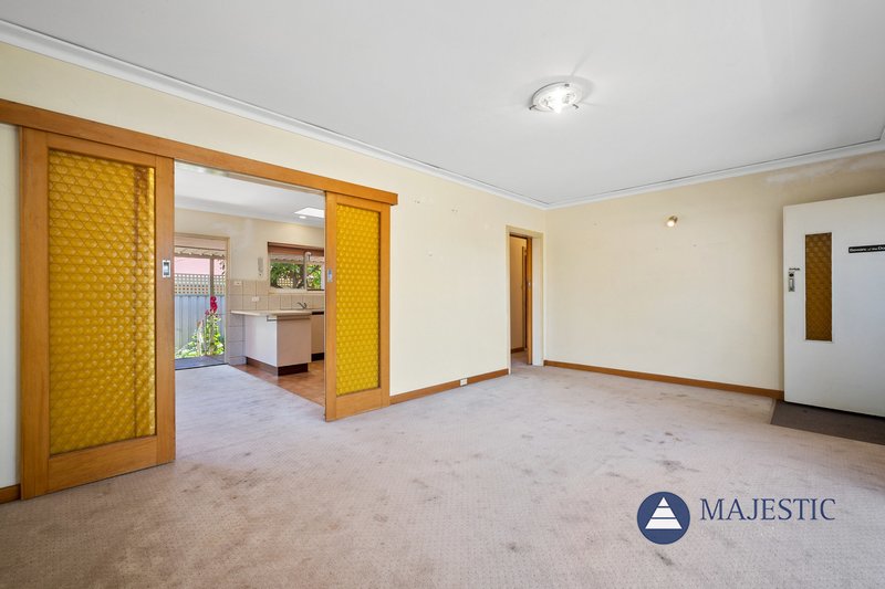 Photo - 187 Kitchener Road, Booragoon WA 6154 - Image 8