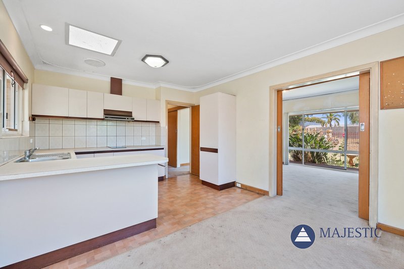 Photo - 187 Kitchener Road, Booragoon WA 6154 - Image 9