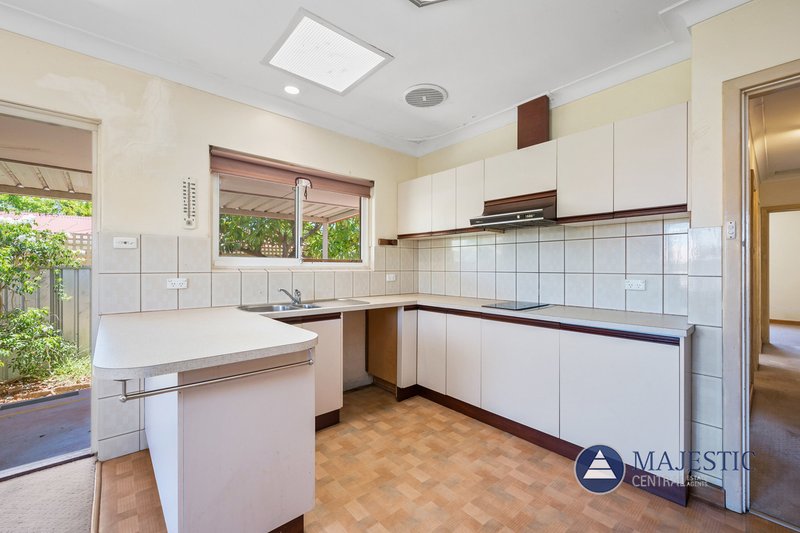 Photo - 187 Kitchener Road, Booragoon WA 6154 - Image 10