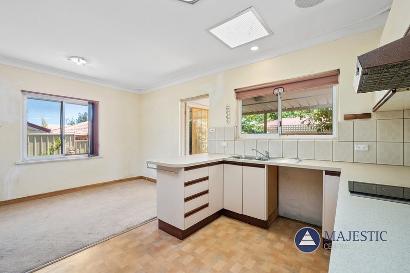 Photo - 187 Kitchener Road, Booragoon WA 6154 - Image 12