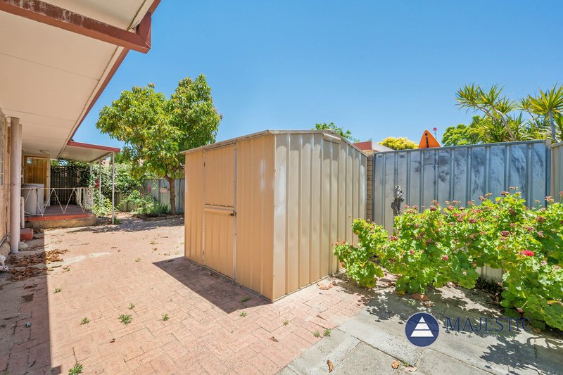 Photo - 187 Kitchener Road, Booragoon WA 6154 - Image 24