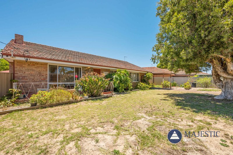 Photo - 187 Kitchener Road, Booragoon WA 6154 - Image 25