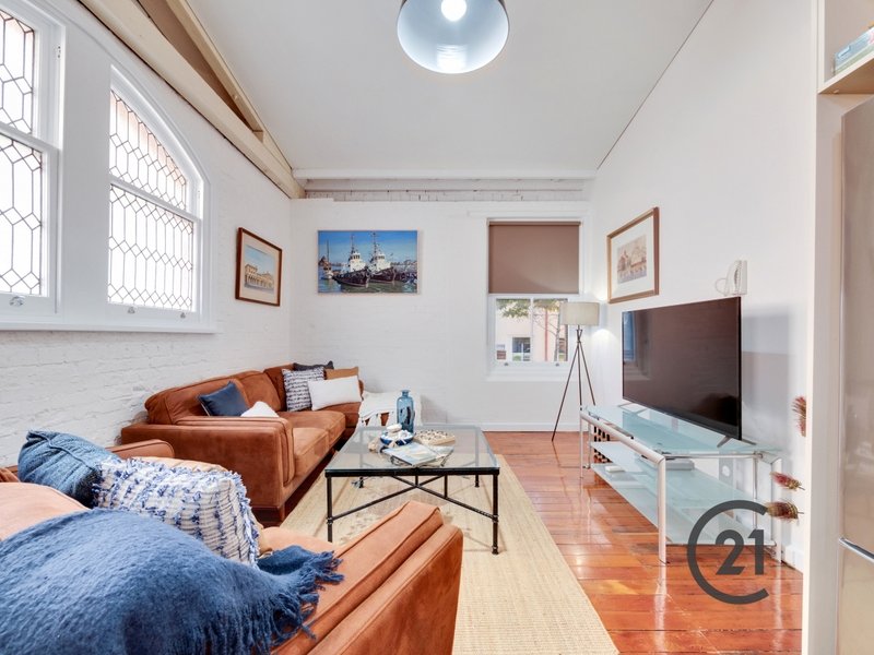 Photo - 1/87 Lipson Street, Port Adelaide SA 5015 - Image 4