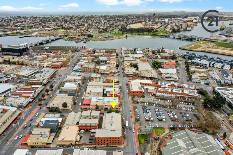 Photo - 1/87 Lipson Street, Port Adelaide SA 5015 - Image 18