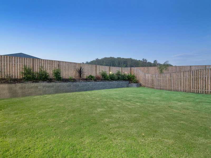 Photo - 187 Riverstone Crossing, Maudsland QLD 4210 - Image 19