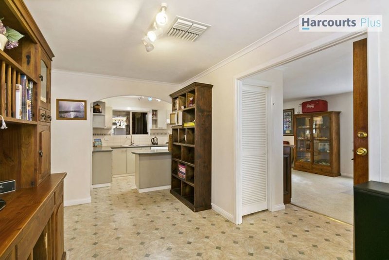 Photo - 187 Sandison Road, Hallett Cove SA 5158 - Image 8