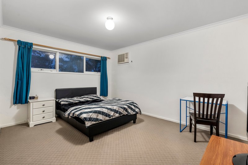 Photo - 1/87 Springvale Road, Glen Waverley VIC 3150 - Image 12