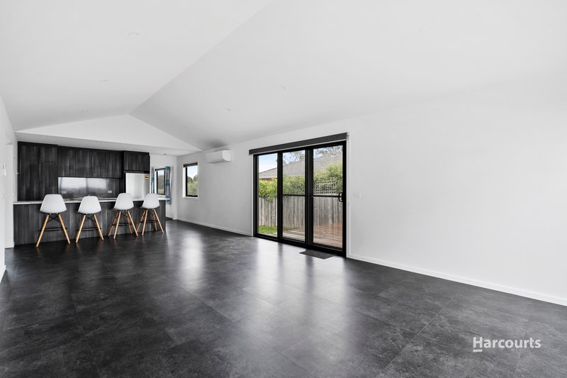 Photo - 18/7 Trillick Court, Sorell TAS 7172 - Image 3
