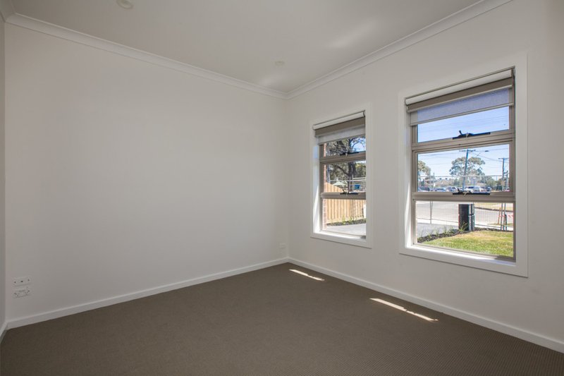 Photo - 1/87 William Street, Lalor VIC 3075 - Image 4