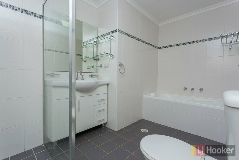 Photo - 18/8-10 Browne Parade, Warwick Farm NSW 2170 - Image 6