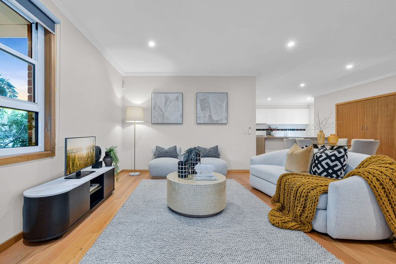 Photo - 1/88 Broughton Road, Surrey Hills VIC 3127 - Image 2