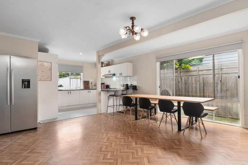 Photo - 188 Frankston-Dandenong Road, Seaford VIC 3198 - Image 3