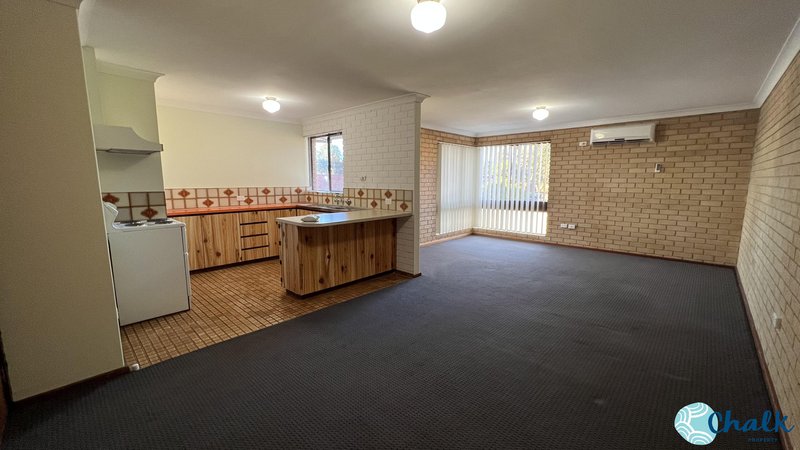 Photo - 18/8 Hefron Street, Rockingham WA 6168 - Image 4