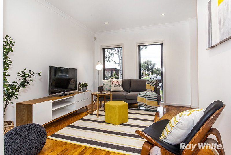 Photo - 188 Keylana Drive, Keysborough VIC 3173 - Image 4