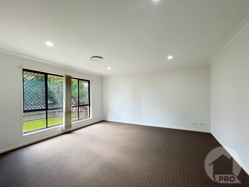 Photo - 188 Macquarie Way, Drewvale QLD 4116 - Image 3