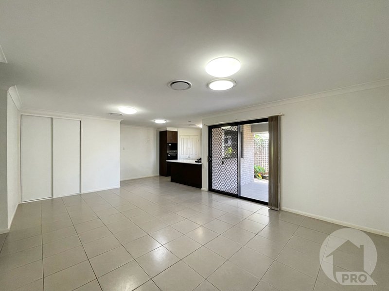 Photo - 188 Macquarie Way, Drewvale QLD 4116 - Image 4