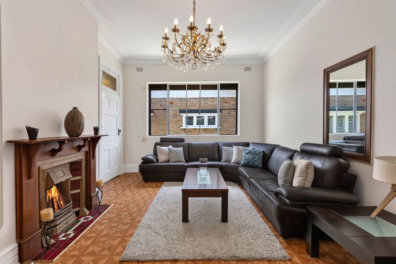 Photo - 188 Mowbray Road, Willoughby NSW 2068 - Image 3