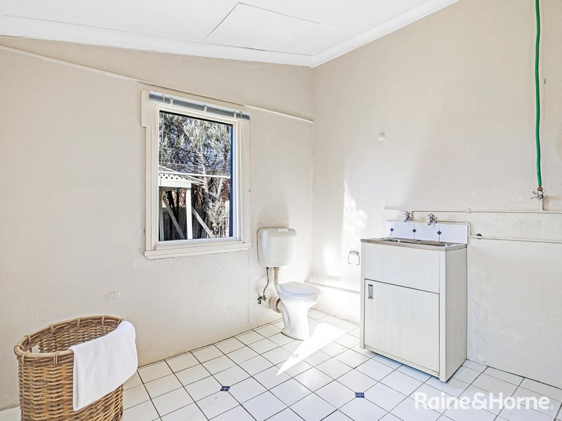 Photo - 188 Peel Street, Bathurst NSW 2795 - Image 12
