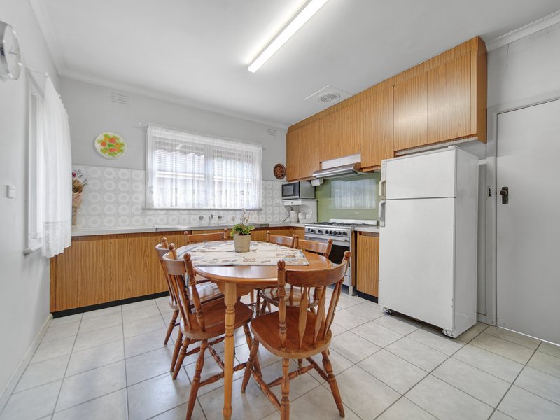 Photo - 188 Railway Parade, Noble Park VIC 3174 - Image 4