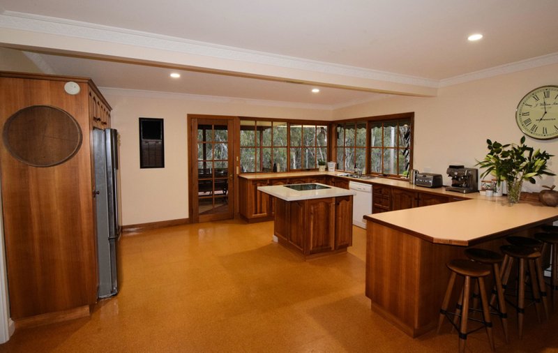 Photo - 188 River Street, Deniliquin NSW 2710 - Image 7