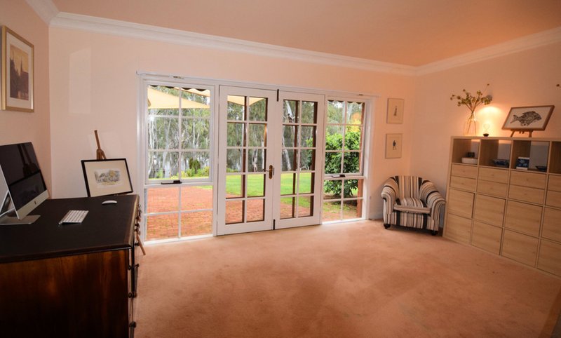 Photo - 188 River Street, Deniliquin NSW 2710 - Image 10