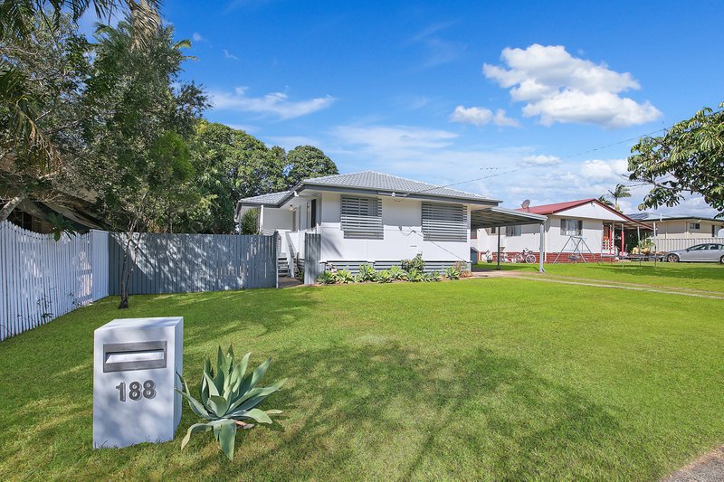 Photo - 188 School Road, Kallangur QLD 4503 - Image 1