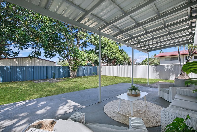 Photo - 188 School Road, Kallangur QLD 4503 - Image 2