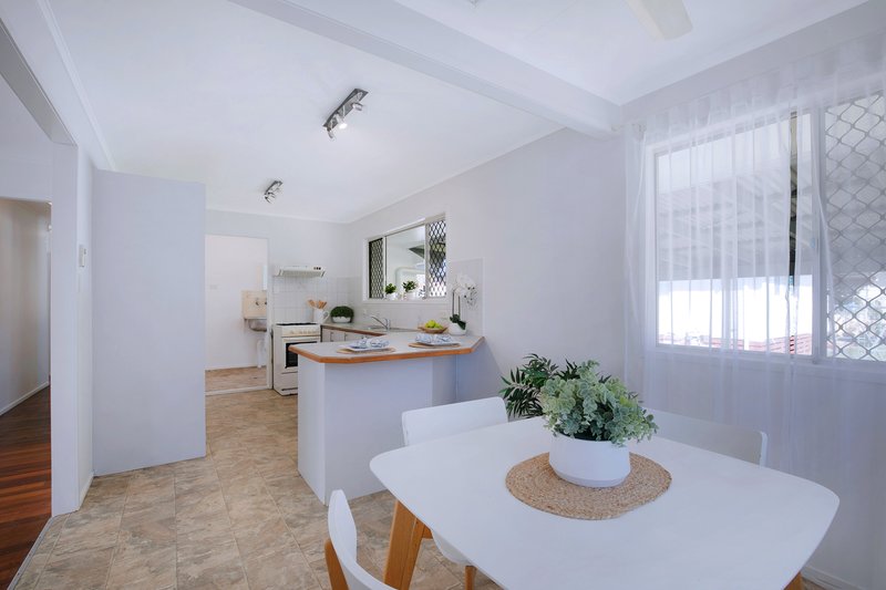 Photo - 188 School Road, Kallangur QLD 4503 - Image 10