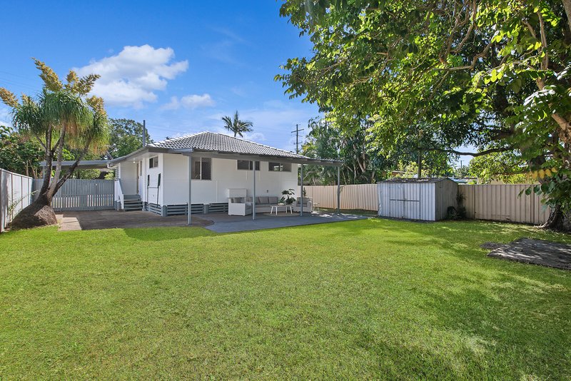Photo - 188 School Road, Kallangur QLD 4503 - Image 14