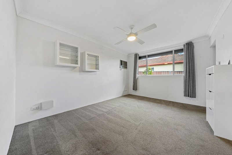 Photo - 1/88 Seven Hills Road South, Seven Hills NSW 2147 - Image 7