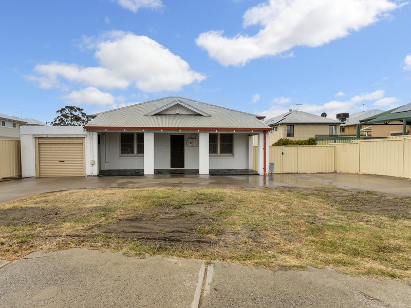 Photo - 188 Shepperton Road, East Victoria Park WA 6101 - Image 1