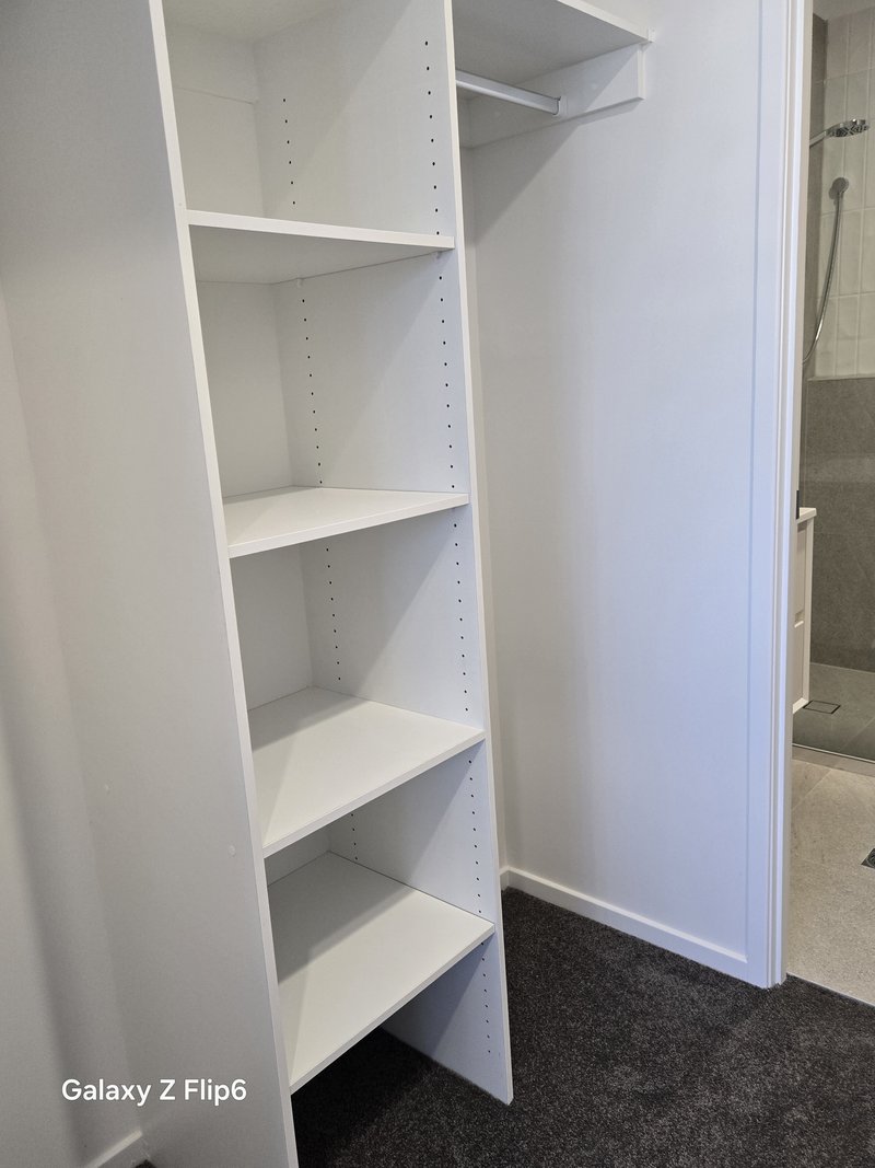 Photo - 18/8 Taylor Place, Mackenzie QLD 4156 - Image 8