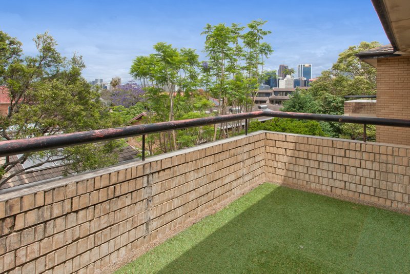 Photo - 18/82-86 Undercliff Street, Neutral Bay NSW 2089 - Image 6