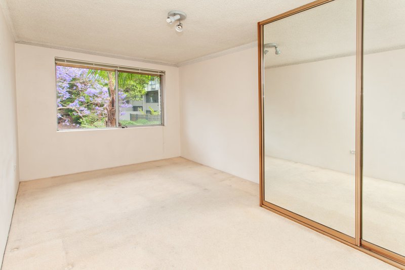 Photo - 18/82-86 Undercliff Street, Neutral Bay NSW 2089 - Image 7