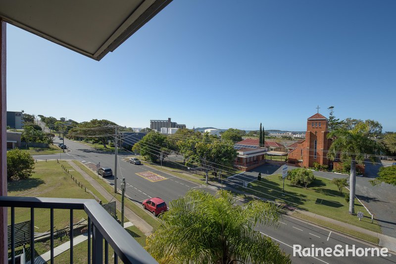 Photo - 18/83-85 Auckland Street, Gladstone Central QLD 4680 - Image 10