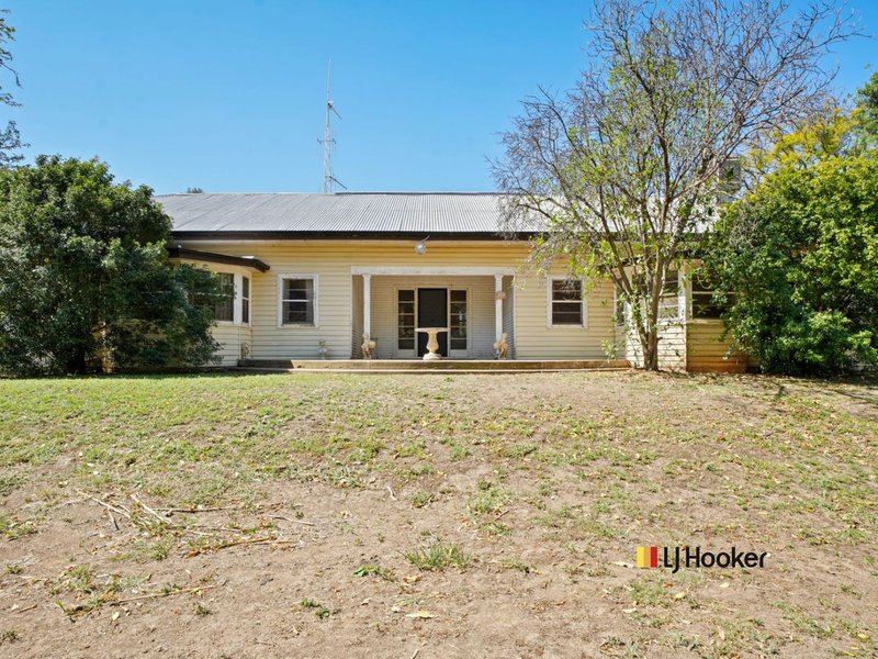 1883 Burroway Road, Narromine NSW 2821