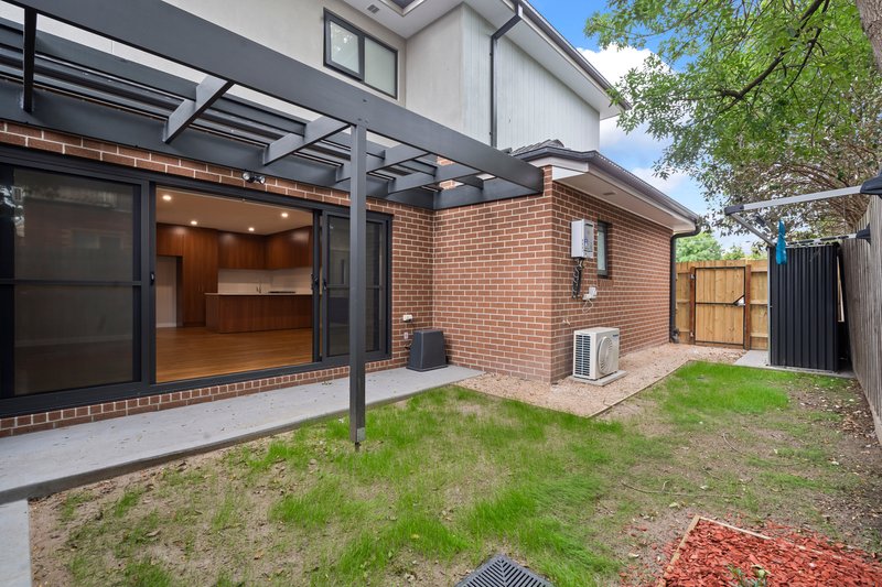 Photo - 1/888 Pascoe Vale Road, Glenroy VIC 3046 - Image 11