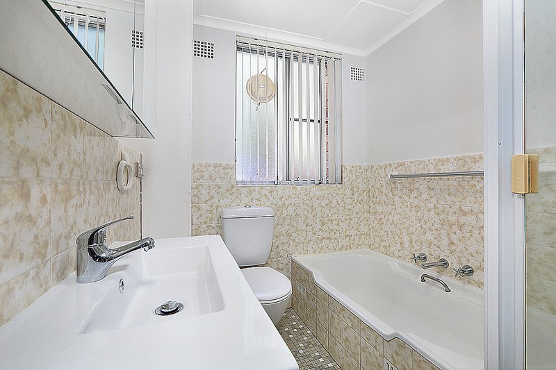 Photo - 18/9-13 Burley Street, Lane Cove NSW 2066 - Image 2