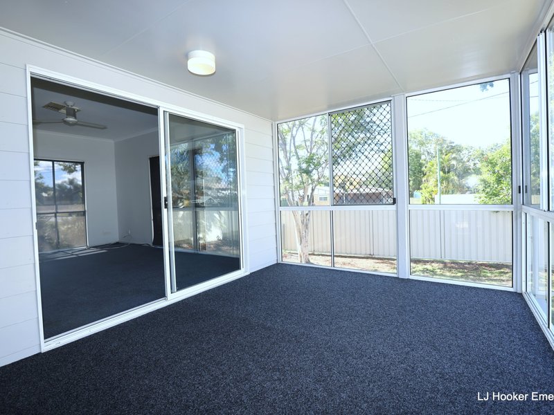 Photo - 189 Borilla Street, Emerald QLD 4720 - Image 13