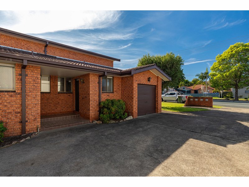 Photo - 1/89 Macintosh Street, Forster NSW 2428 - Image 2