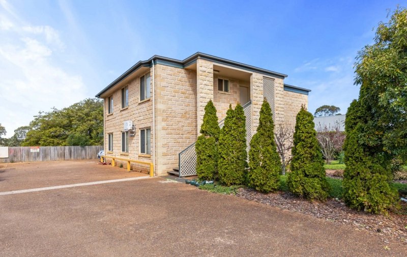 Photo - 18/9 Uniplaza Court, Kearneys Spring QLD 4350 - Image 1