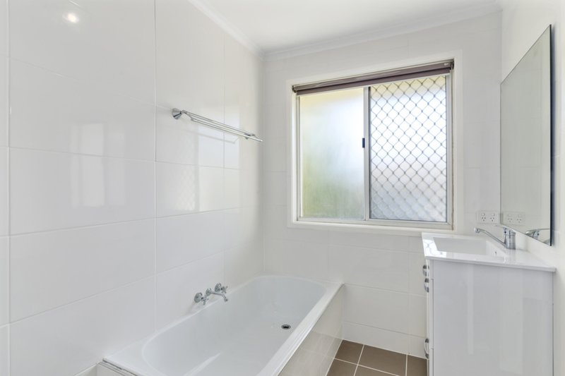 Photo - 18/96 Galleon Way, Currumbin Waters QLD 4223 - Image 7