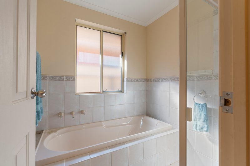 Photo - 18A Athol Avenue, Tranmere SA 5073 - Image 12
