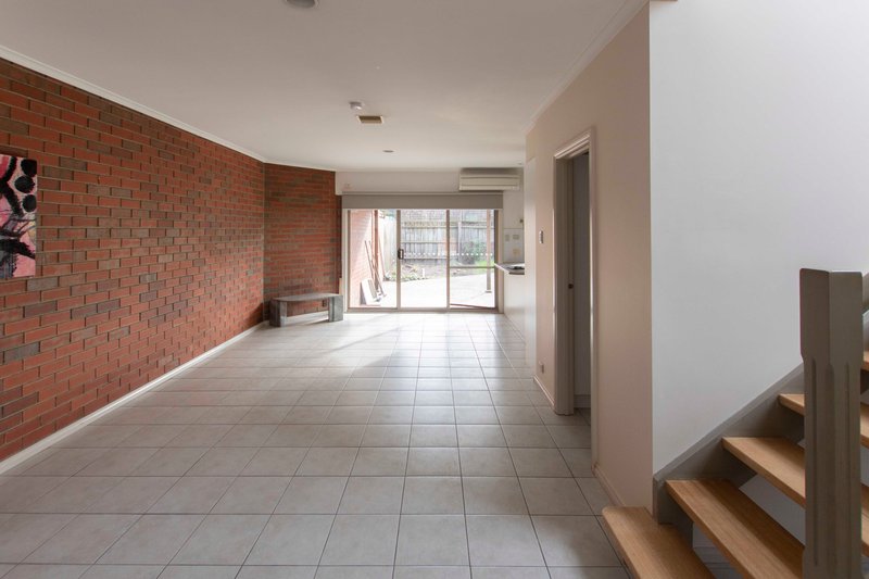 Photo - 18A Birch Street, Preston VIC 3072 - Image 4