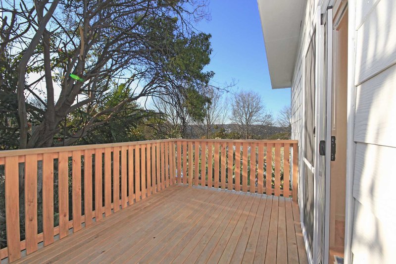 Photo - 18a Bix Road, Dee Why NSW 2099 - Image 4