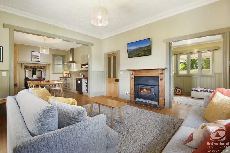 Photo - 18a Bridge Road, Beechworth VIC 3747 - Image 2