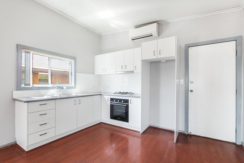 Photo - 18A Carpenter Street, Colyton NSW 2760 - Image 3